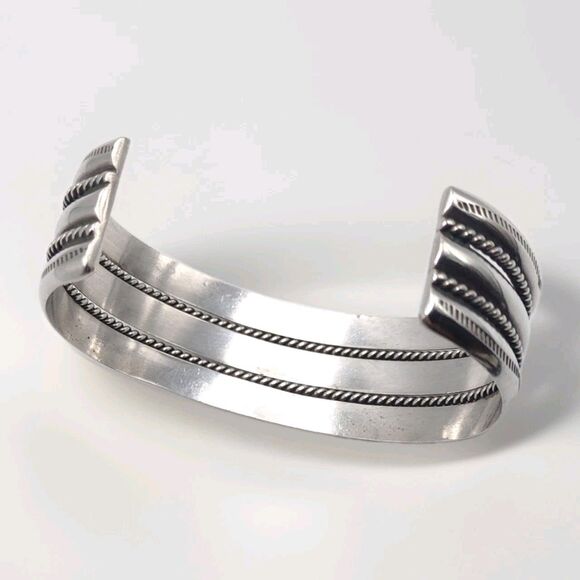 Native American 3/4" Navajo Sterling Silver Bracelet Cuff TAHE 41g Size 6.5-6.75 - Picture 2 of 15